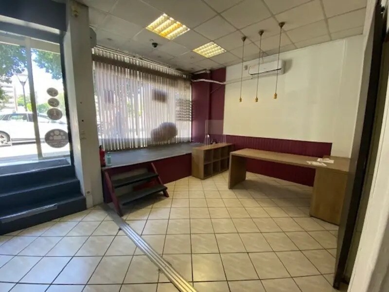 Vente Commerce 51 m² - Photo 1