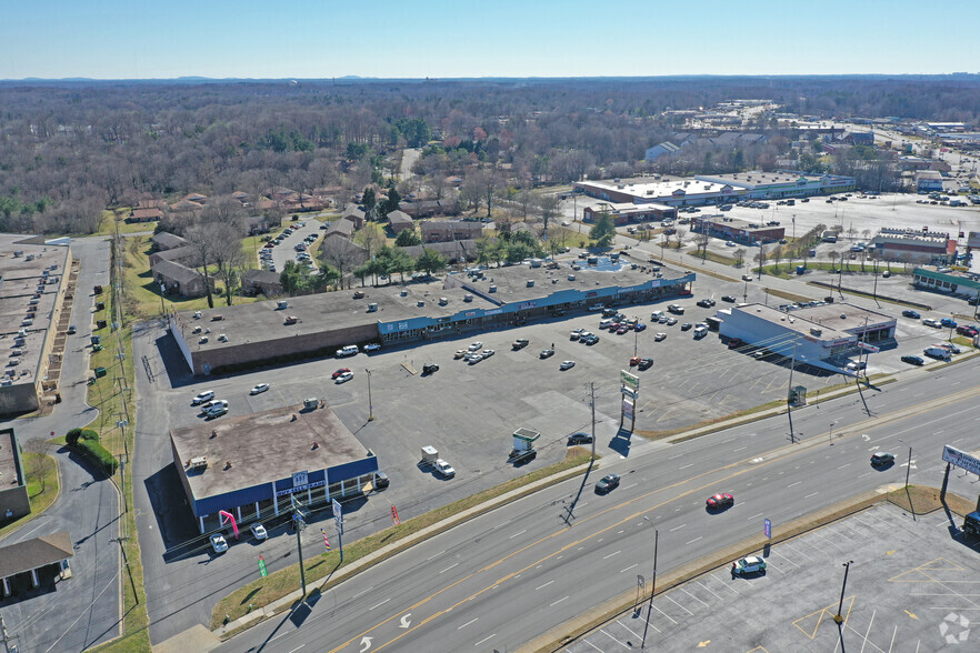 3917-3933 High Point Rd, Greensboro, NC for lease - Aerial - Image 2 of 6