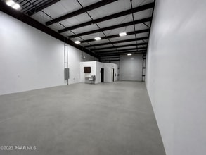 9144 Florentine Rd, Prescott Valley, AZ for lease Interior Photo- Image 2 of 5