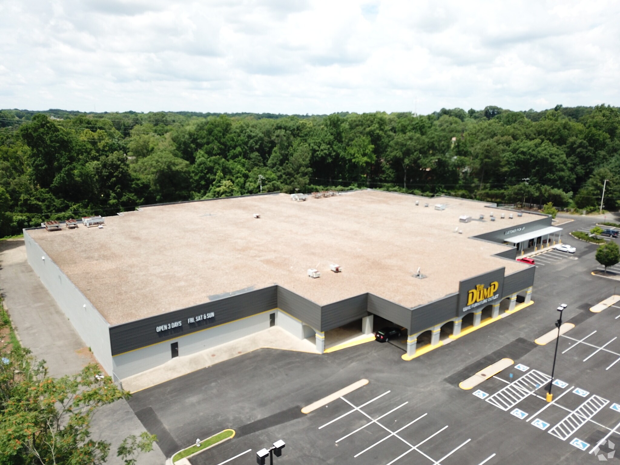 7204 Brook Rd, Richmond, VA for sale Primary Photo- Image 1 of 1