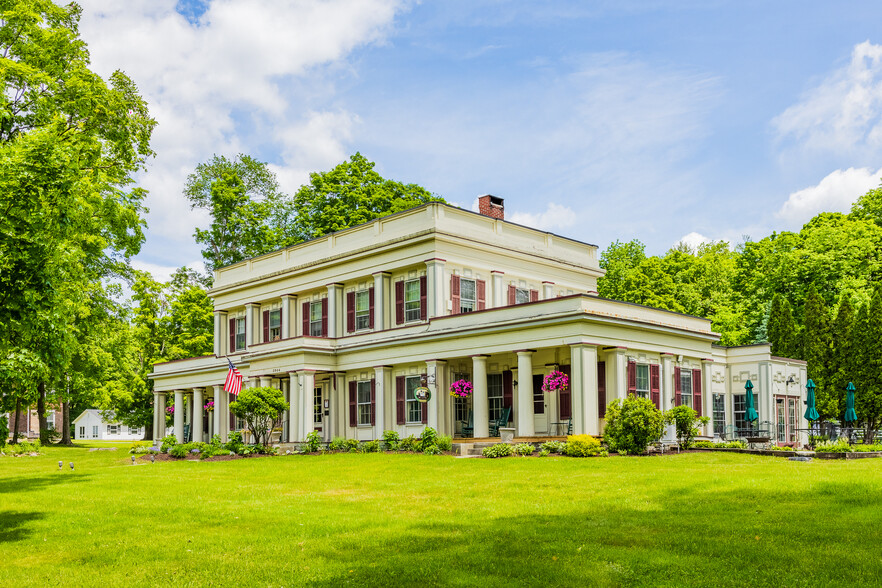 3904 Vt Route 7A, Arlington, VT for sale - Building Photo - Image 2 of 11