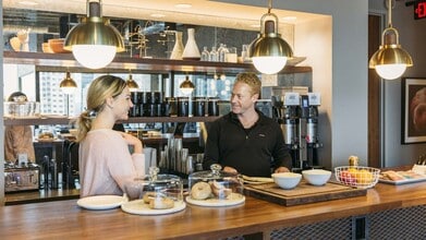 201 W 5th St, Austin, TX for lease Interior Photo- Image 2 of 7