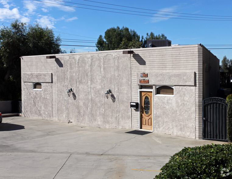 1289 E Lincoln Ave, Orange, CA for sale - Building Photo - Image 1 of 9