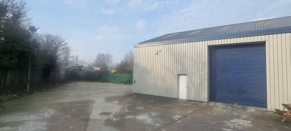 Great Field Ln, Hull for lease - Building Photo - Image 2 of 2