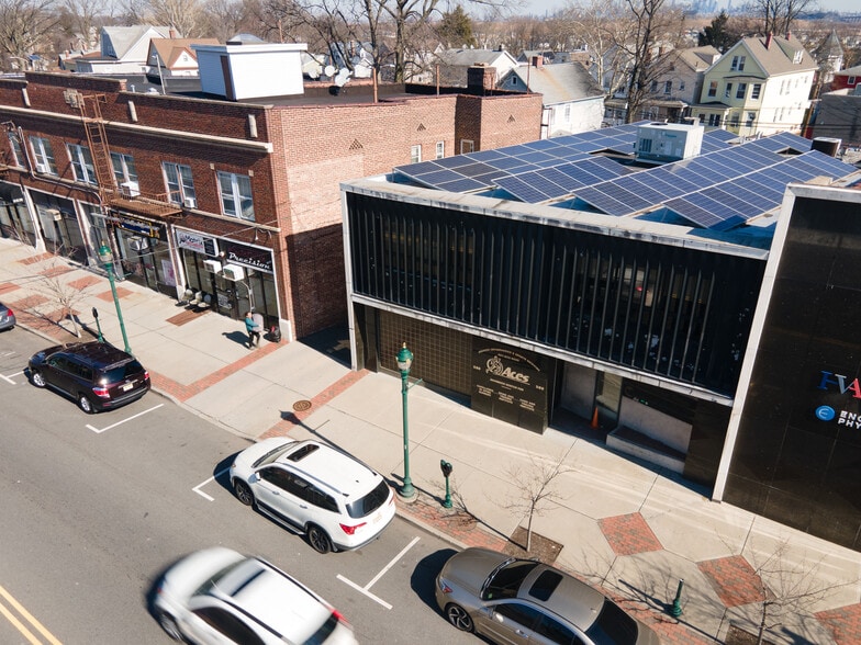 586 Kearny Ave, Kearny, NJ 07032 Office for Sale
