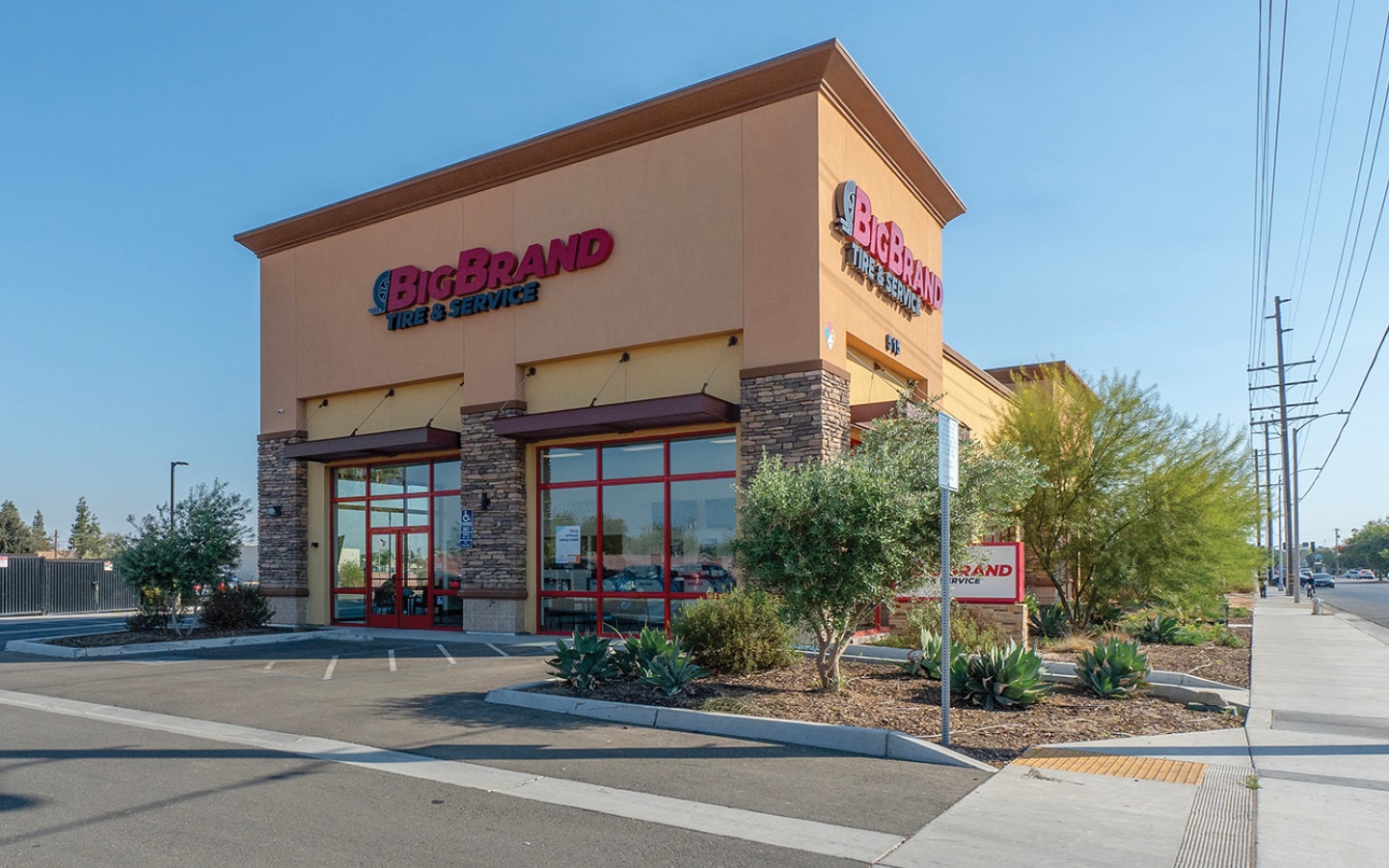 515 N 11th Ave, Hanford, CA for sale Building Photo- Image 1 of 6