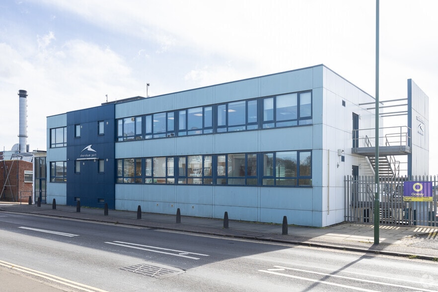 90-100 Albion St, Southwick for sale - Building Photo - Image 1 of 1