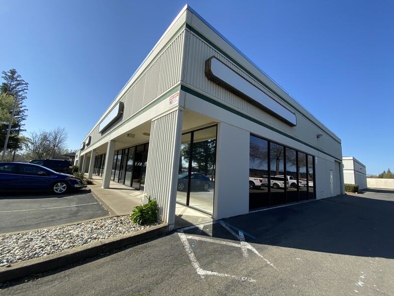 6105-6115 Main Ave, Orangevale, CA for lease - Building Photo - Image 3 of 3