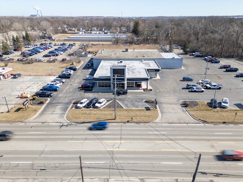 15354 S Dixie Hwy, Monroe, MI for sale - Building Photo - Image 1 of 14