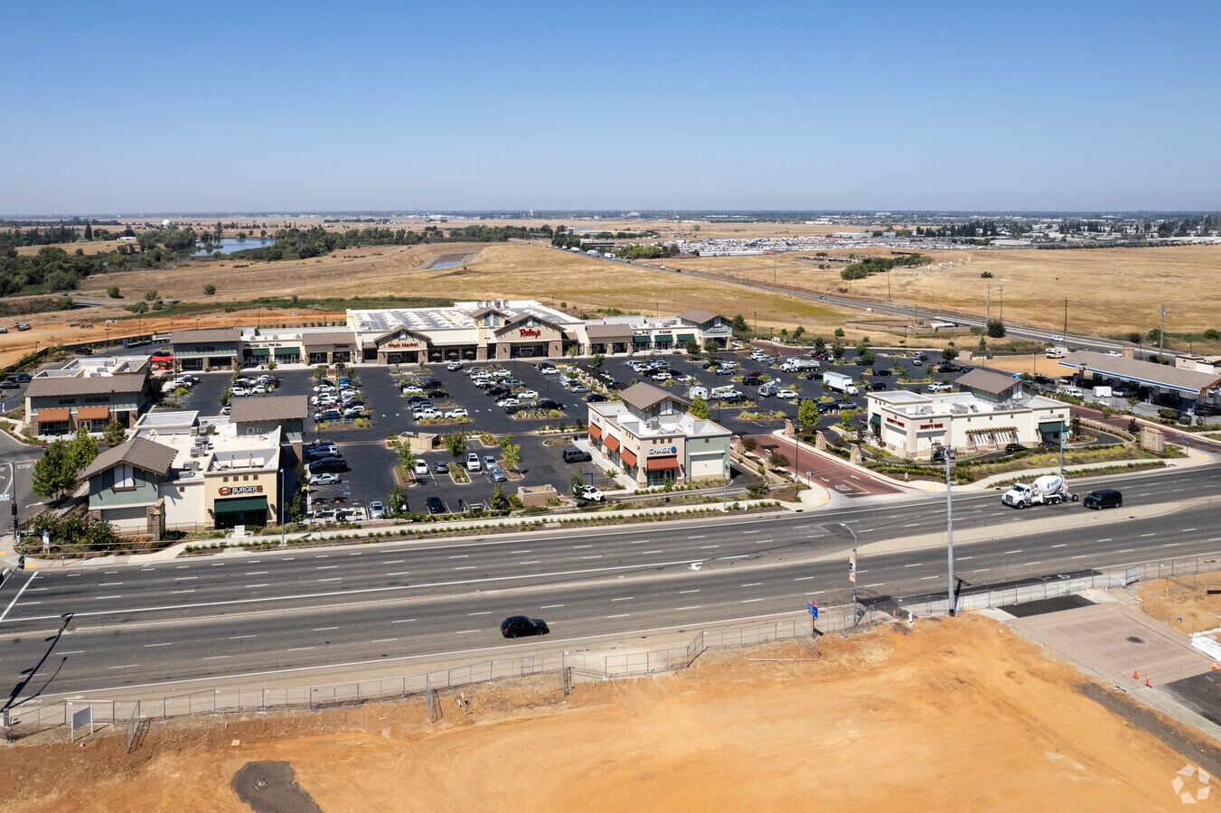 4026 Sunrise Blvd, Rancho Cordova, CA 95742