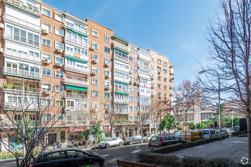 in Madrid, Madrid for sale - Building Photo - Image 1 of 1