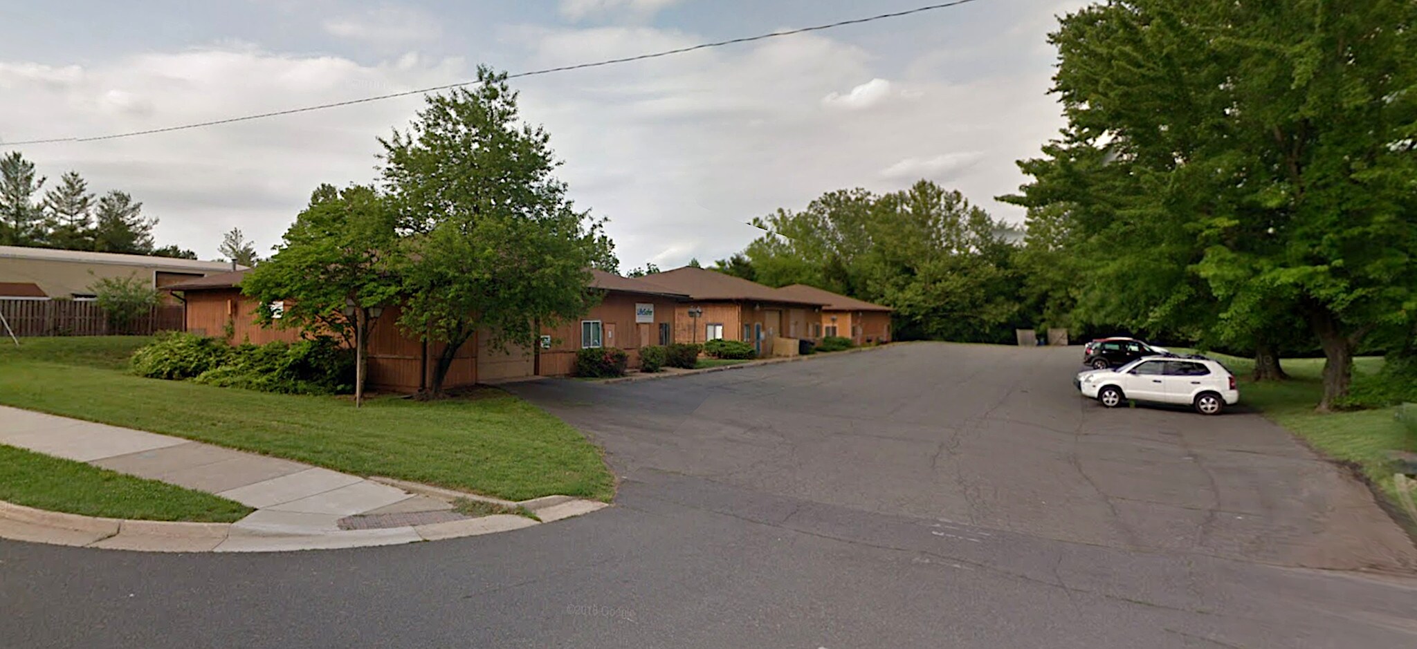 9108 Manassas Dr, Manassas Park, VA 20111