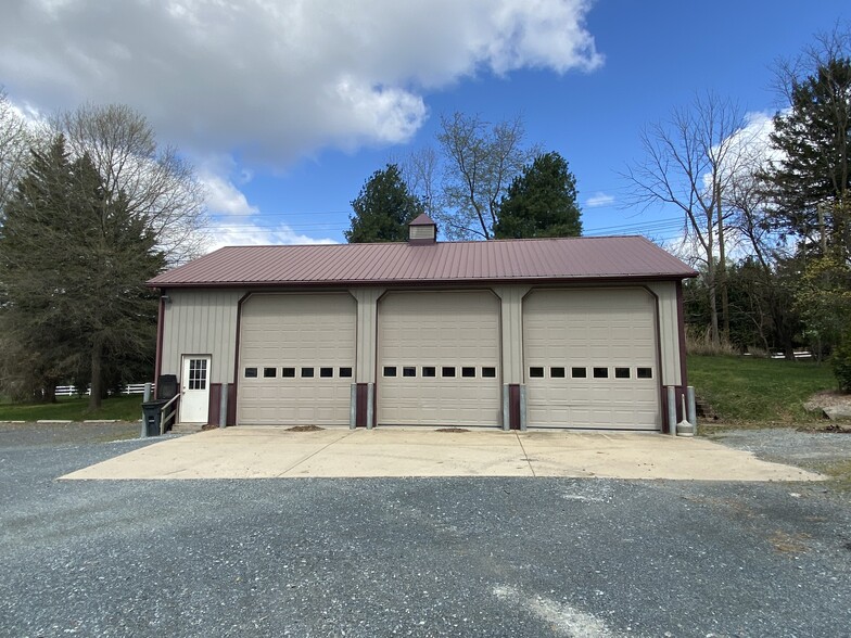 18001 Bowie Mill Rd, Rockville, MD for lease - Building Photo - Image 3 of 5