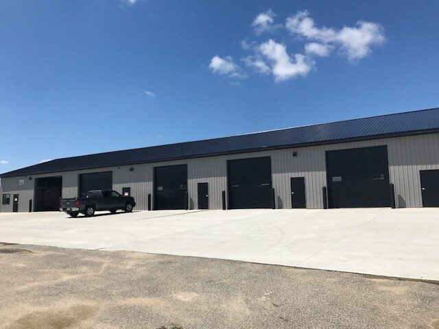 6881 10th Ave SW, Rochester, MN for sale - Primary Photo - Image 1 of 1