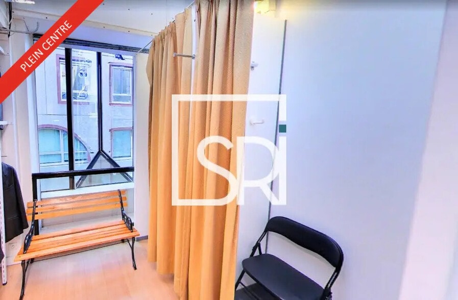 Retail in Clermont-Ferrand for sale - Interior Photo - Image 2 of 10