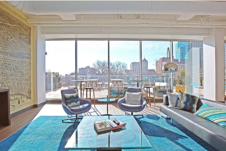 325 Chestnut St, Philadelphia, PA for lease - Interior Photo - Image 1 of 3