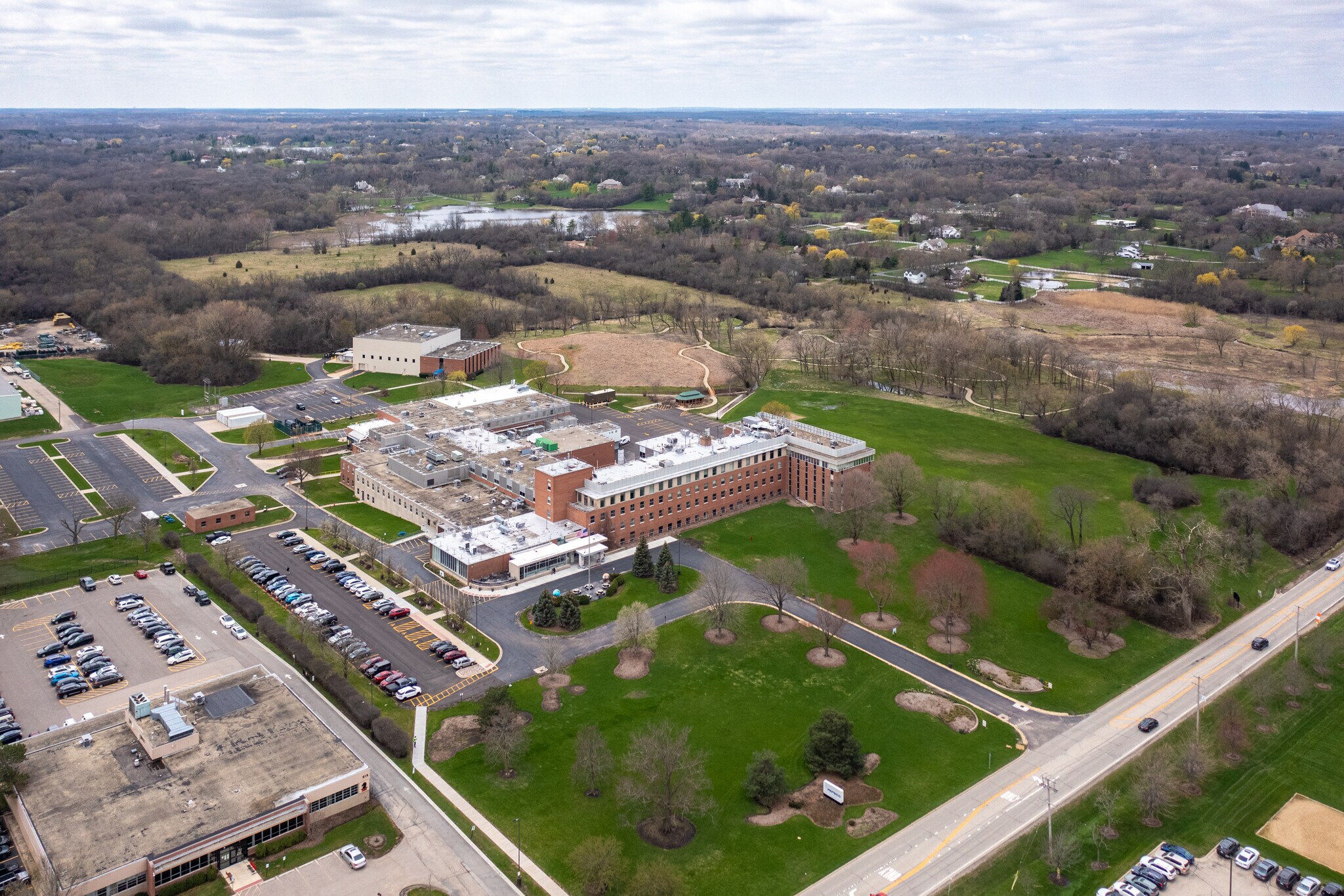 Flex in Barrington, IL for sale Building Photo- Image 1 of 1