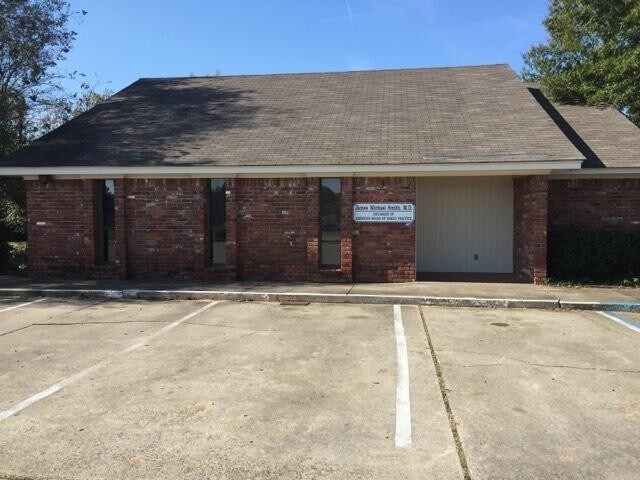 532 S Washington St, Bastrop, LA for sale Primary Photo- Image 1 of 1