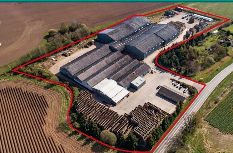 Springfield, Blairgowrie for sale - Primary Photo - Image 1 of 1