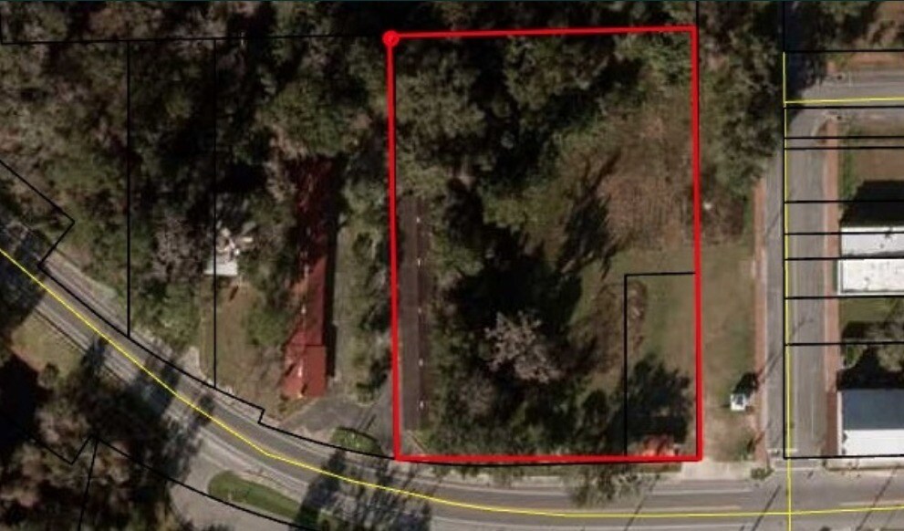 Spring St, White Springs, FL 32096