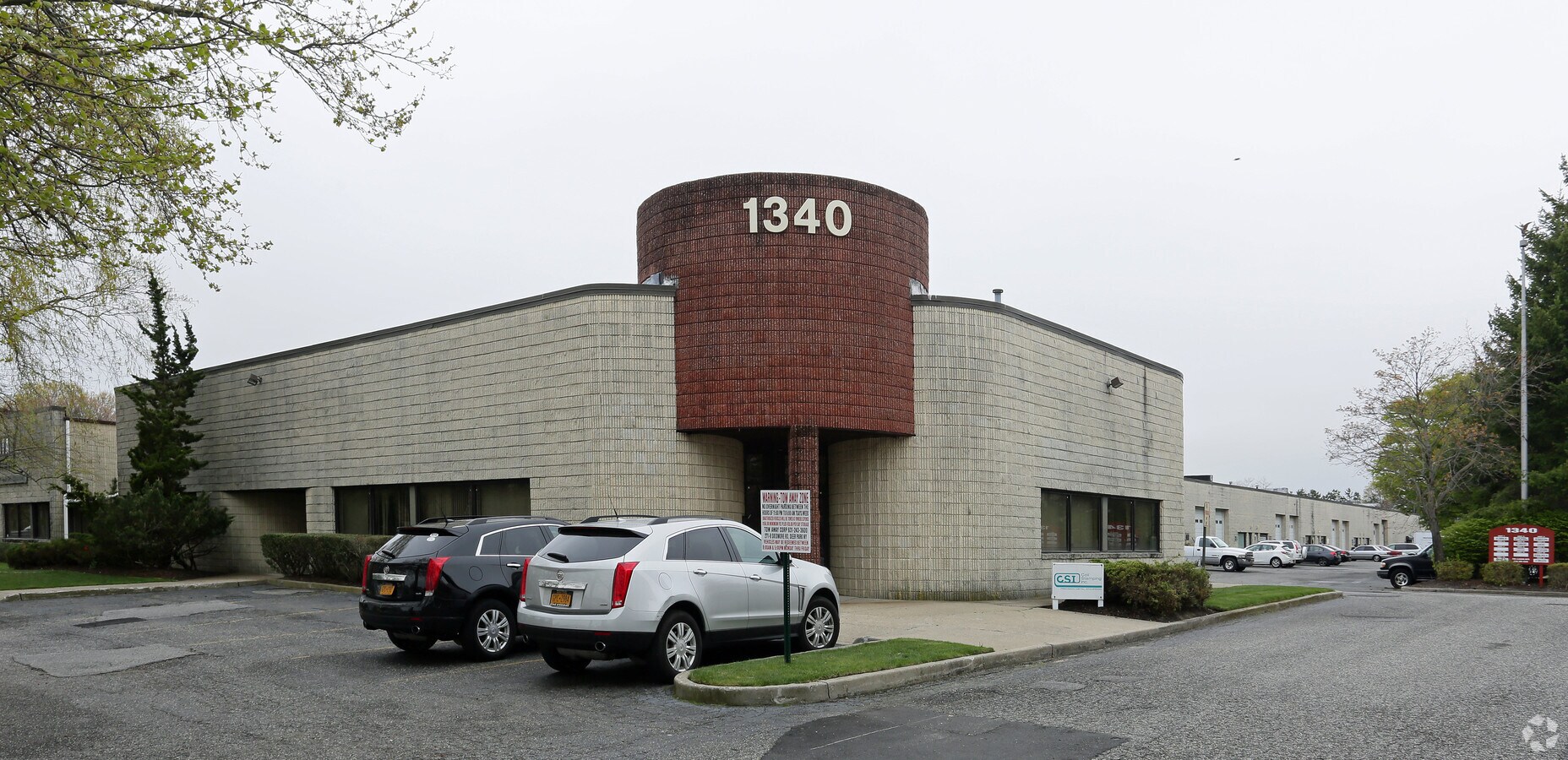 1340 Lincoln Ave, Holbrook, NY 11741