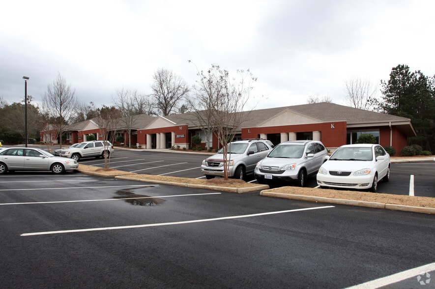 1000 Hawthorne Ave, Athens, GA for lease - Building Photo - Image 1 of 5