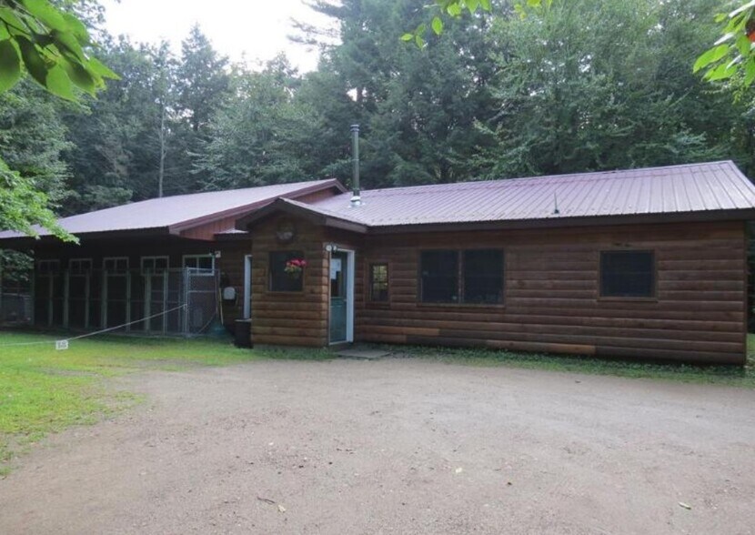1504 State Route 11, Champlain, NY 12919