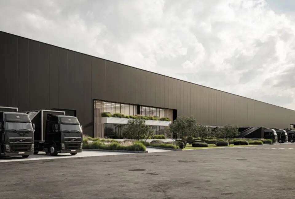 Industrial in Calais for lease Building Photo- Image 1 of 9