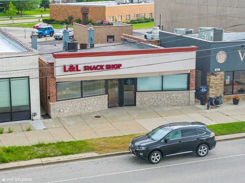 456-458 E Northwest Hwy, Des Plaines, IL for sale - Building Photo - Image 1 of 12