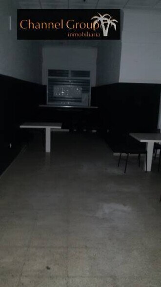 Retail in Elche, Alicante for lease - Building Photo - Image 3 of 11