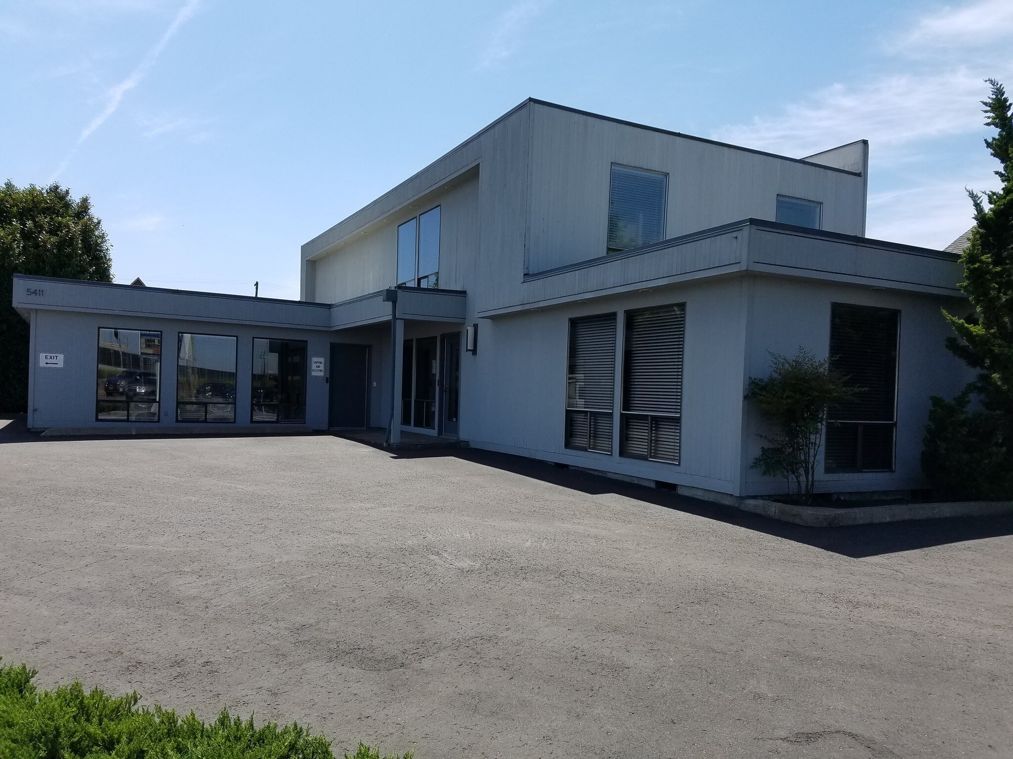 5411 SE Mcloughlin Blvd, Portland, OR for sale Building Photo- Image 1 of 1