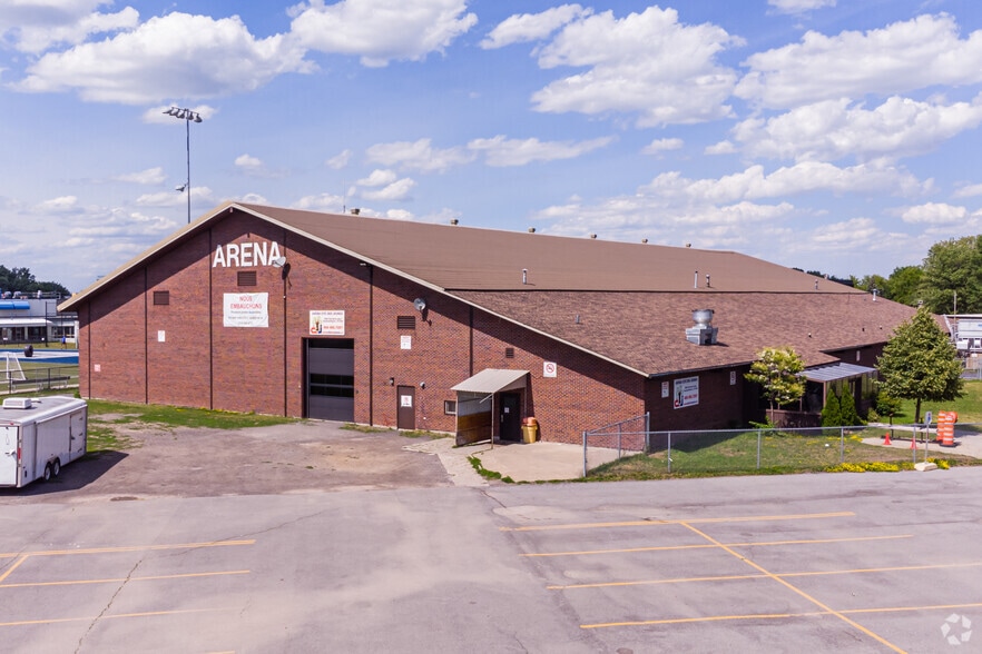 2580 Rue PaulGérinLajoie, Vaudreuildorion, QC J7V 9H8