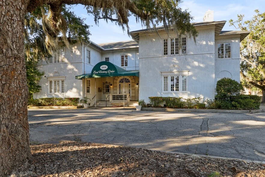 1010 E Victory Dr, Savannah, GA for sale - Primary Photo - Image 1 of 1