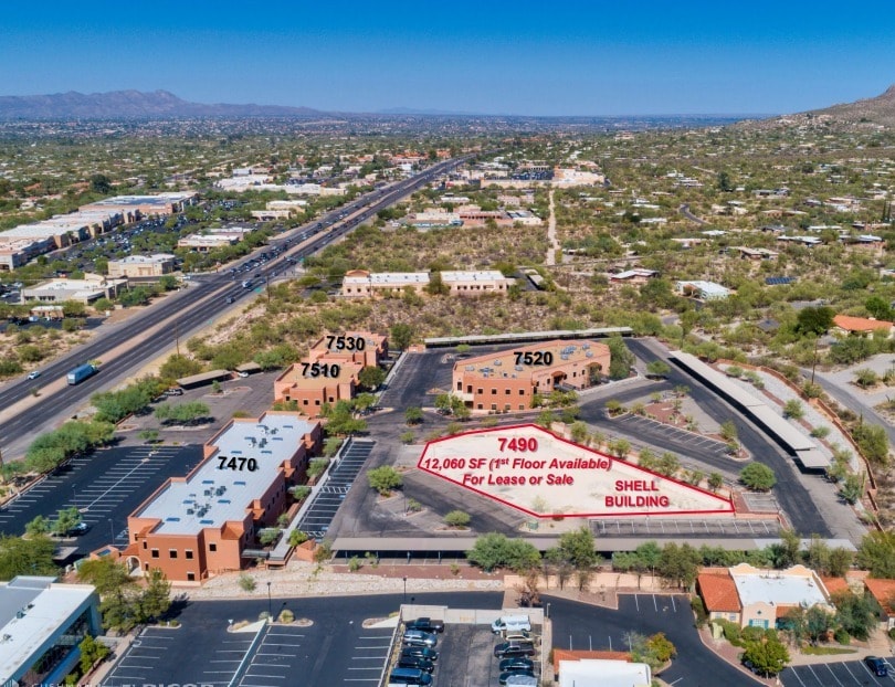 7490 N Oracle Rd, Tucson, AZ for lease Aerial- Image 1 of 2