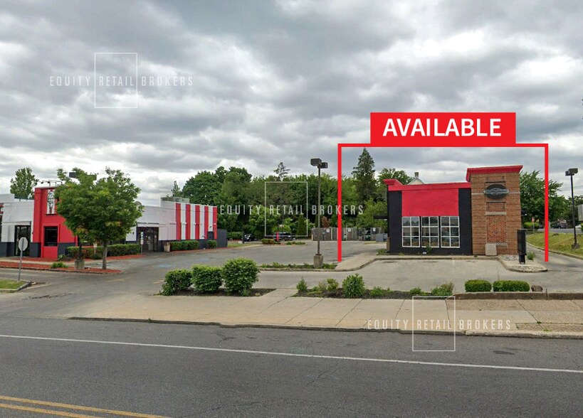 6242 Stenton Ave, Philadelphia, PA 19138 Former Restaurant with Drive