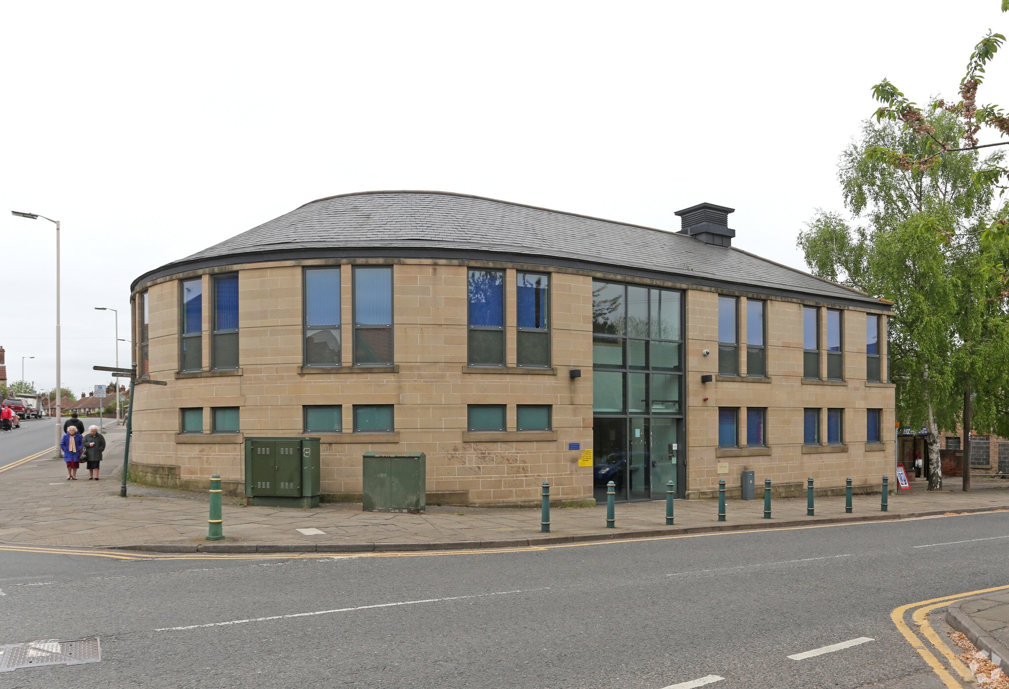 High St, Mansfield Woodhouse for sale Primary Photo- Image 1 of 1
