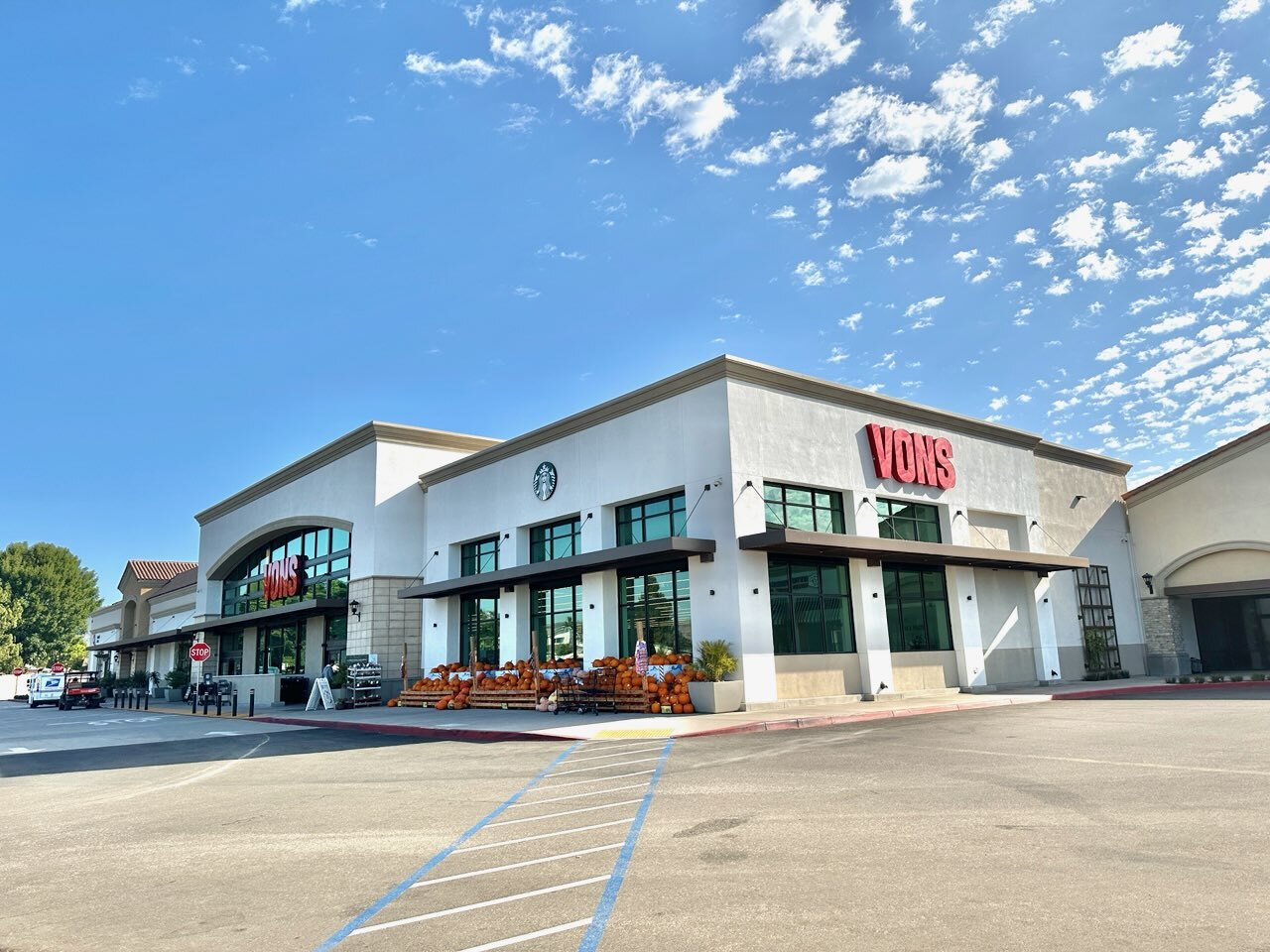 700-960 Arneill Rd, Camarillo, CA for lease Interior Photo- Image 1 of 6