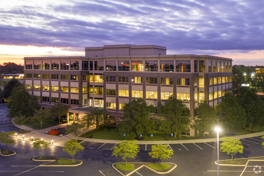 10151 Carver Rd, Cincinnati, OH 45242