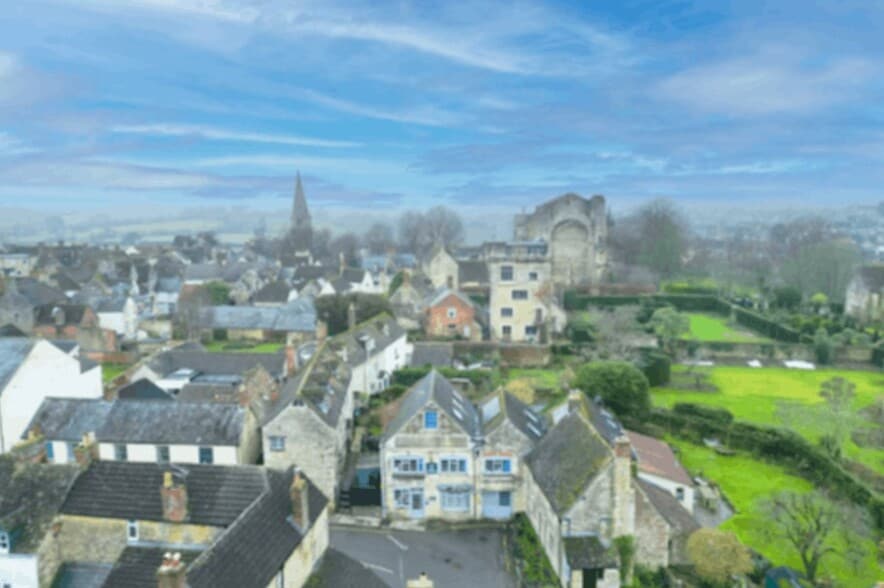 21 Oxford Street, Malmesbury for sale - Aerial - Image 3 of 4