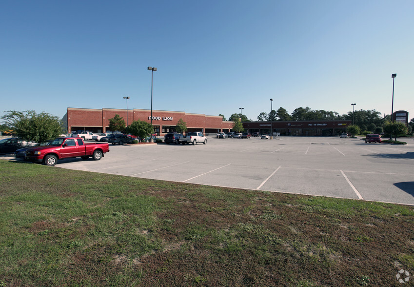 1096-1100 Sabbath Home Rd SW, Holden Beach, NC for sale - Primary Photo - Image 1 of 1