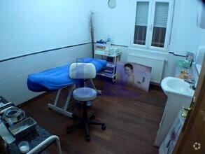 Retail in Cuenca, Cuenca for lease Interior Photo- Image 1 of 4