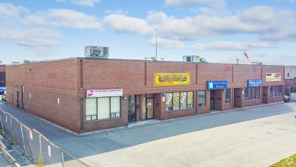 789 Arrow Rd, Toronto, ON for sale - Primary Photo - Image 1 of 1