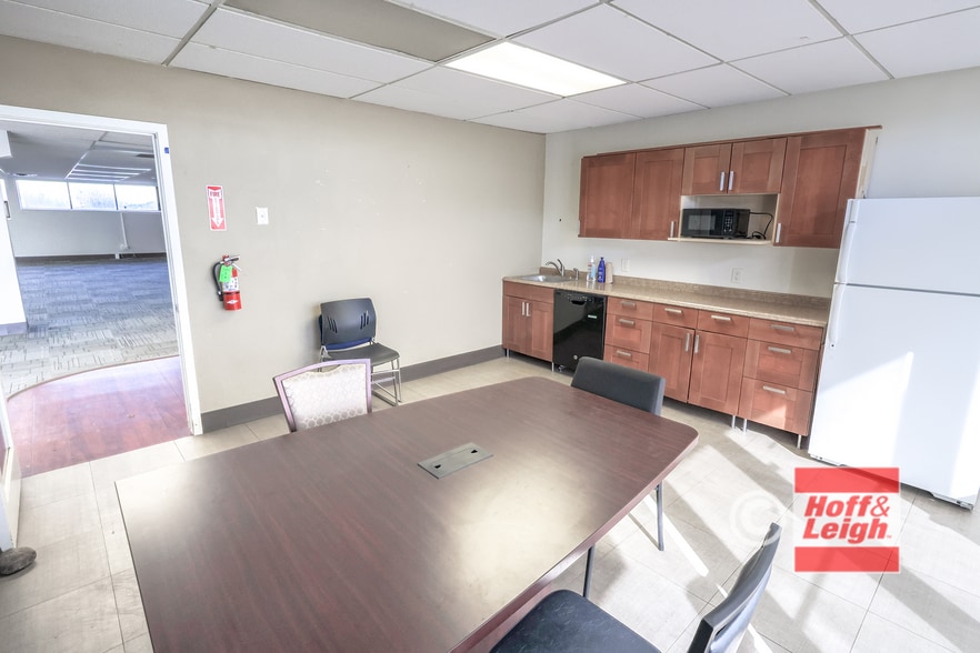 3709 E Platte Ave, Colorado Springs, CO for sale - Building Photo - Image 3 of 10