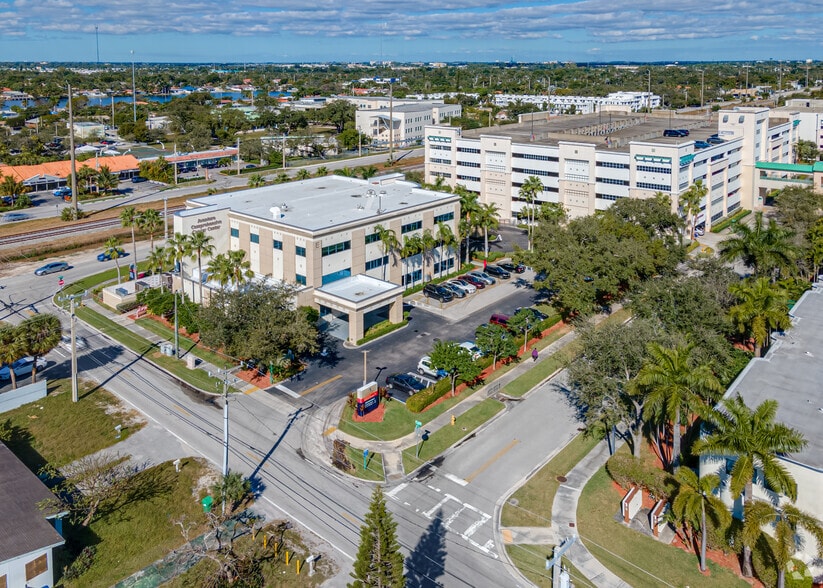 20950 NE 27th Ct, Miami, FL for lease - Aerial - Image 2 of 5