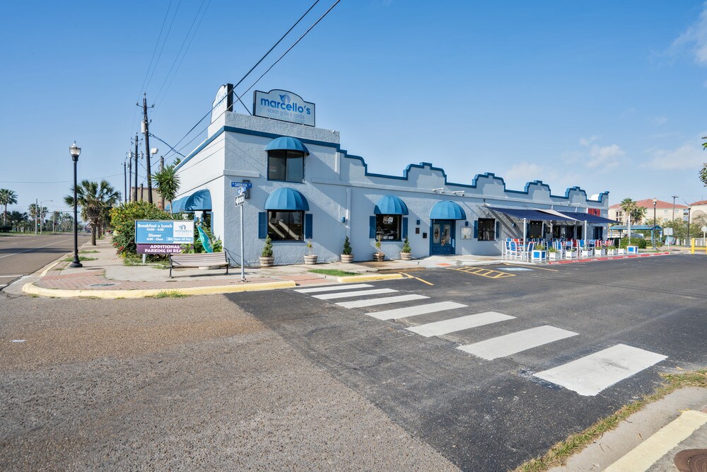 110 Tarvana St, Port Isabel, TX for sale Primary Photo- Image 1 of 1
