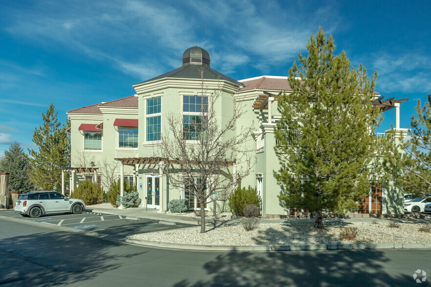 540 W Plumb Ln, Reno, NV for lease - Building Photo - Image 3 of 3