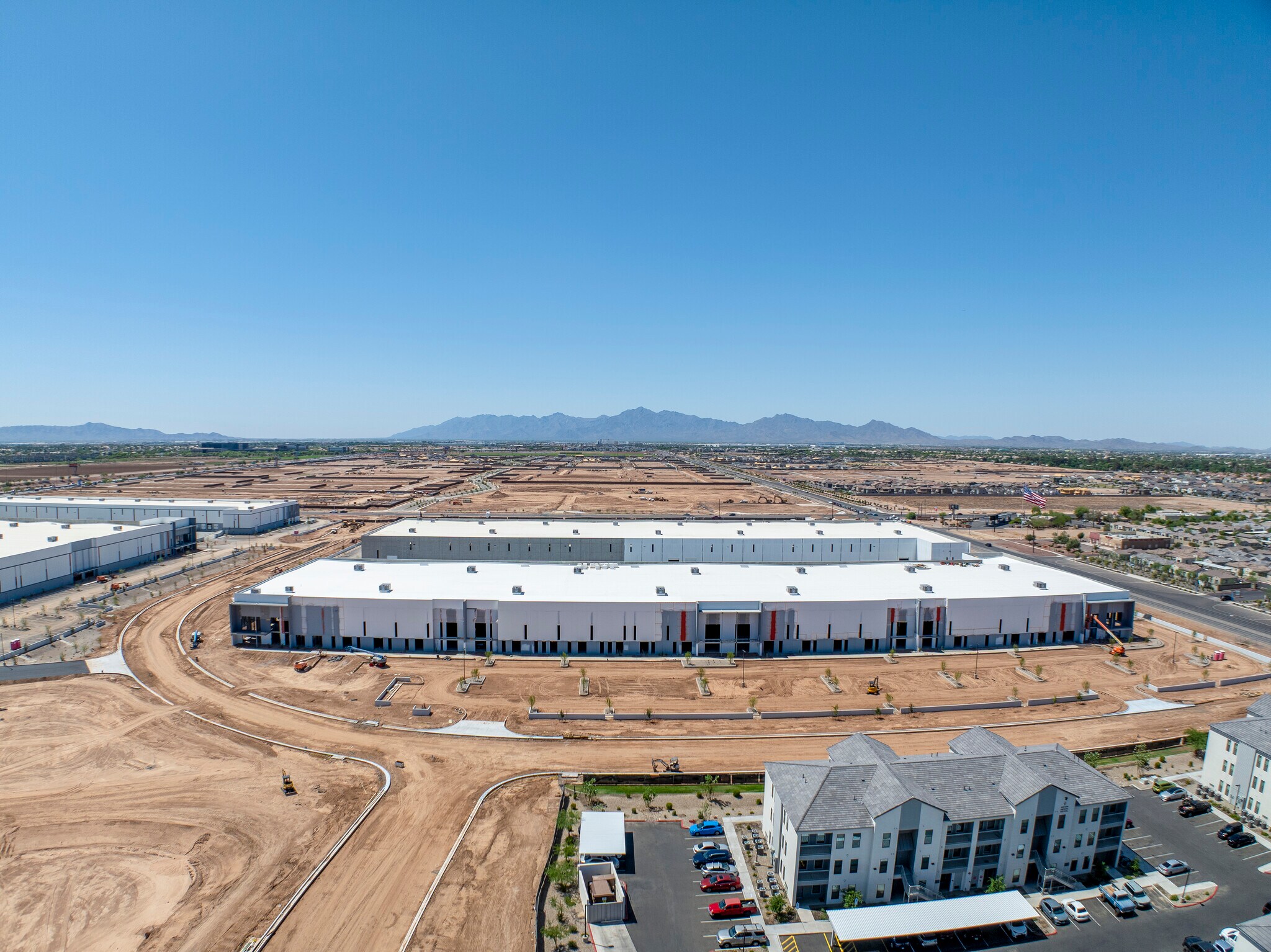 NWC INDIAN SCHOOL ROAD & LOOP 101, Phoenix, AZ for lease Building Photo- Image 1 of 33