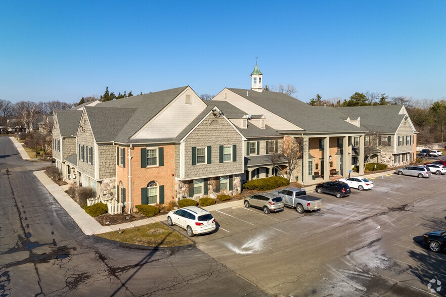 31000 Telegraph Rd, Bingham Farms, MI for lease - Building Photo - Image 2 of 8