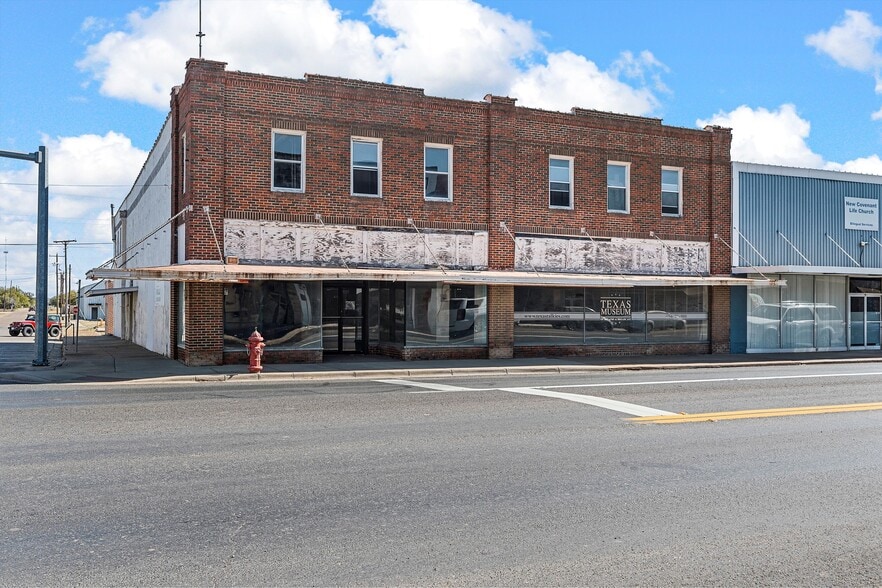 300 S Main St, McGregor, TX for lease - Building Photo - Image 1 of 8