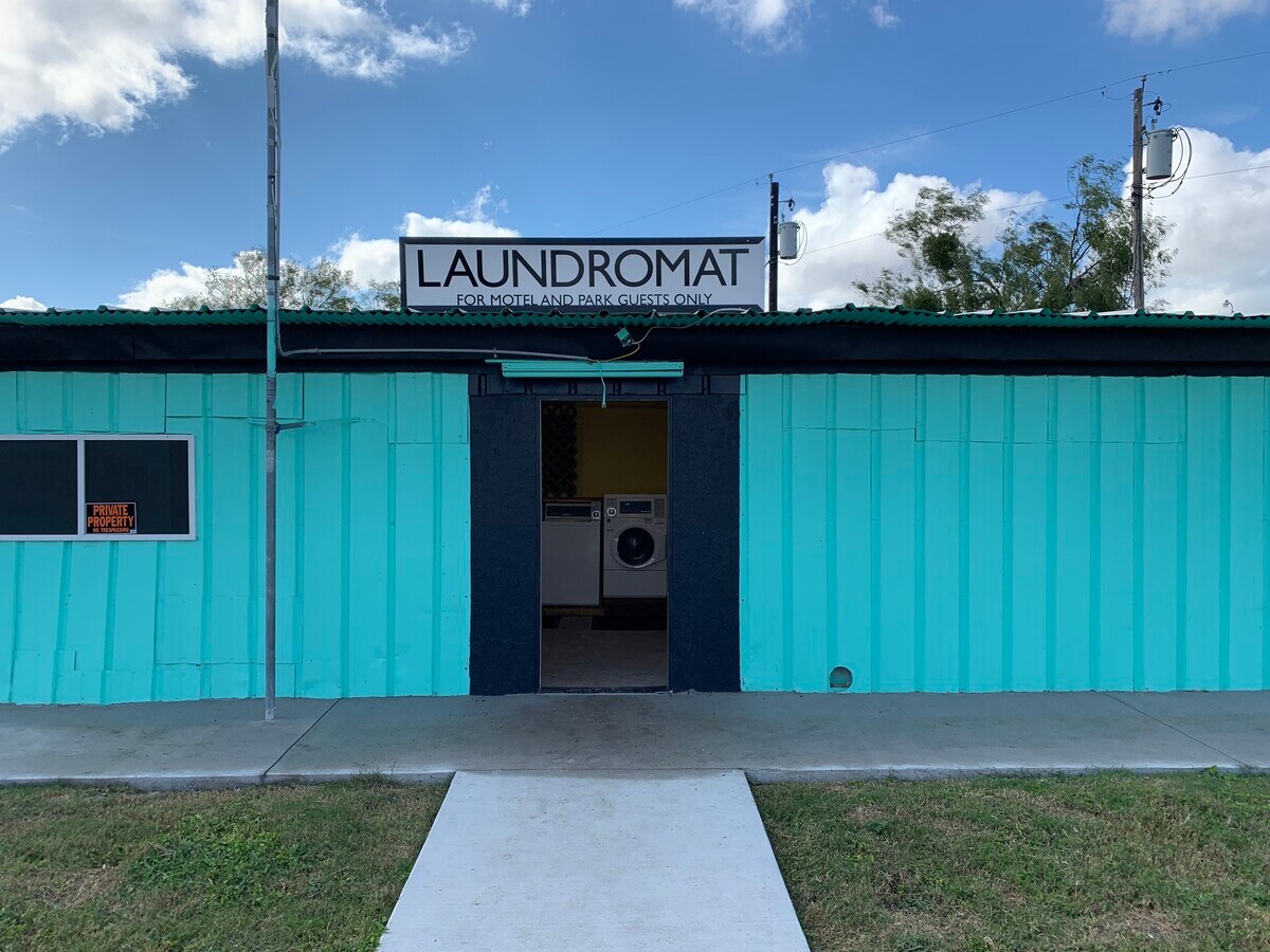 1223 N Front St, Mathis, TX 78368